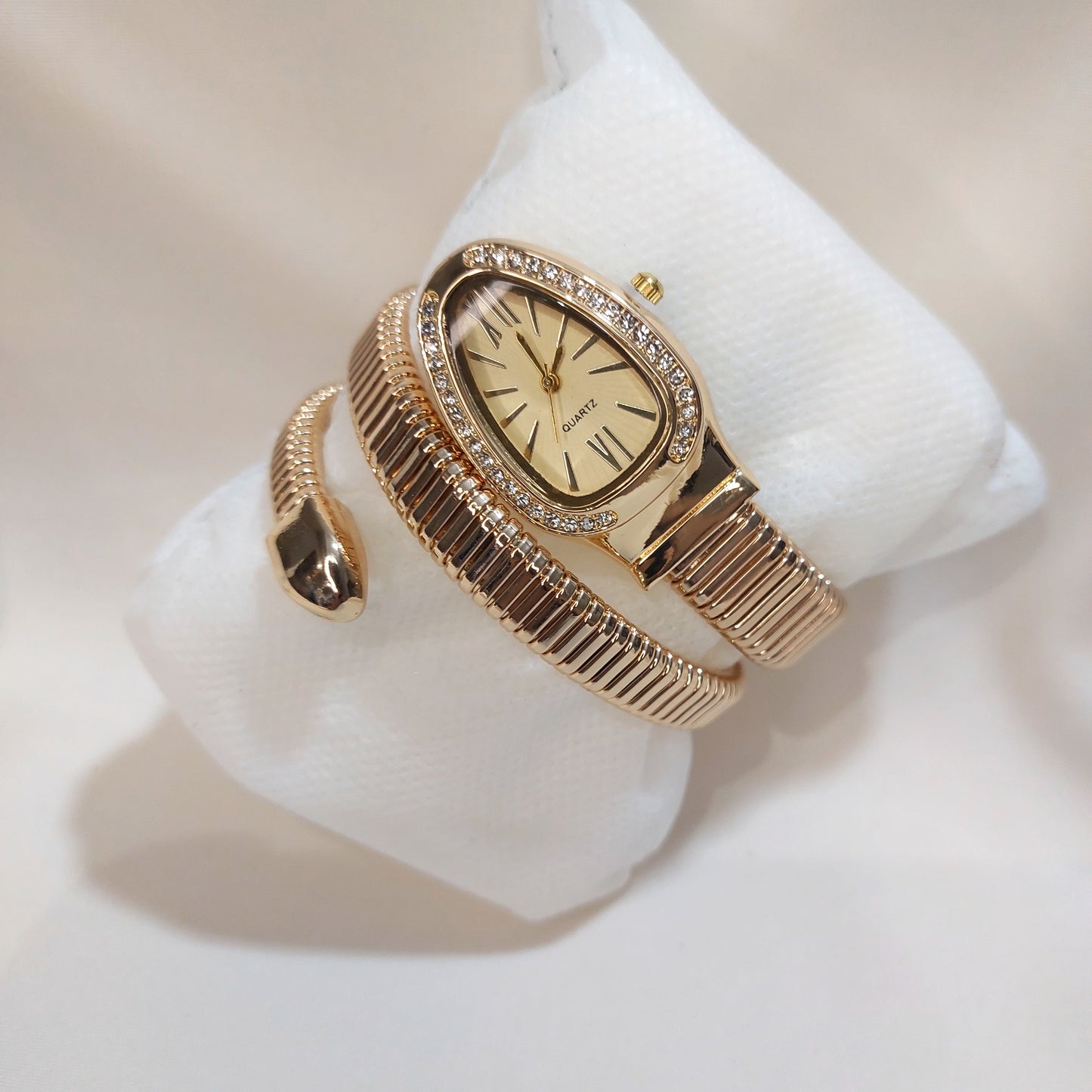 BEST FRIEND COMBO 🤞(QUARTZ Golden & Silver Snake Watch Combo)