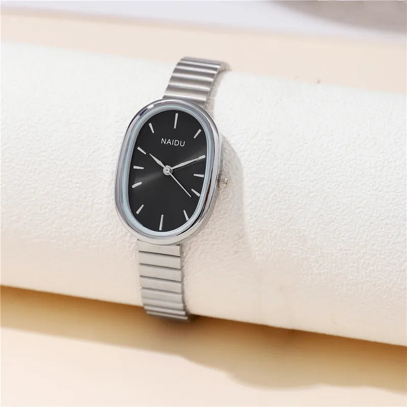NAIDU - Elegant Teardrop Quartz Oval Watch – Silver-Black