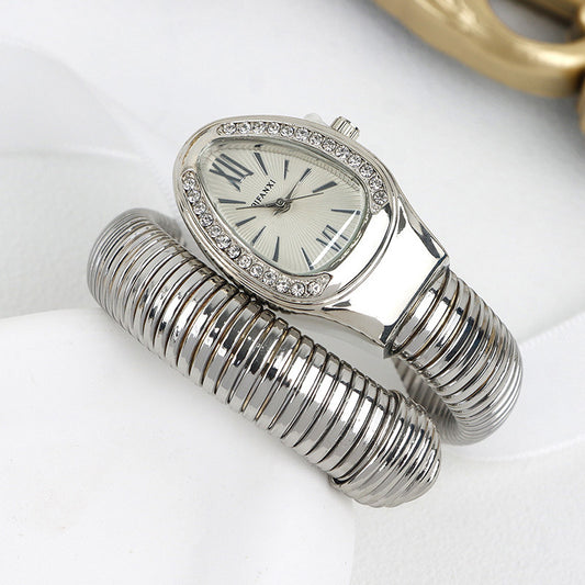 QUARTZ- One Circle Bracelet Style Snake Watch (Silver)