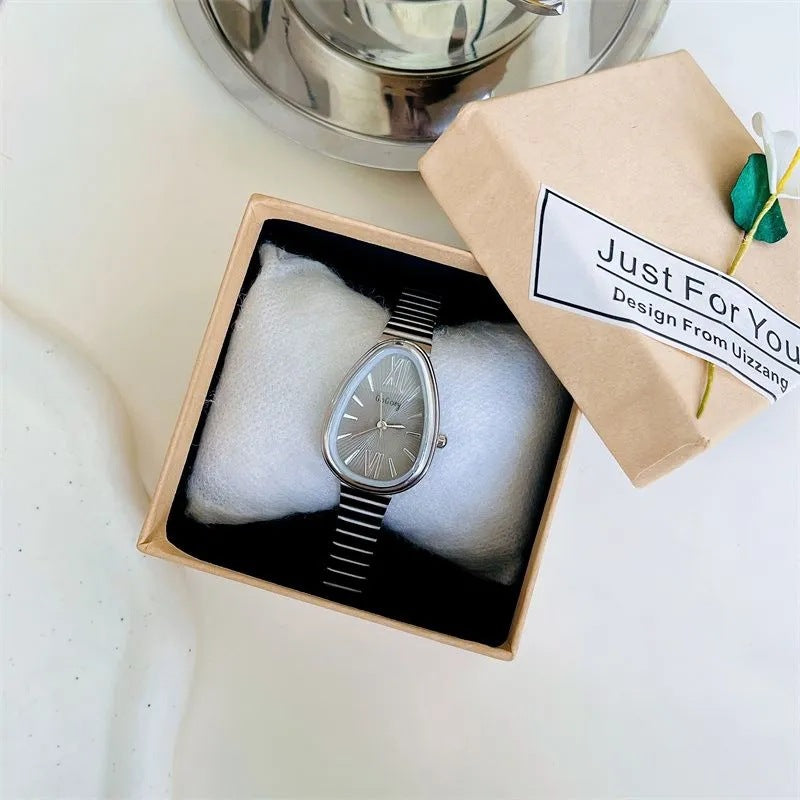 GOGOey Elegant Teardrop Quartz Watch – Silver-Black