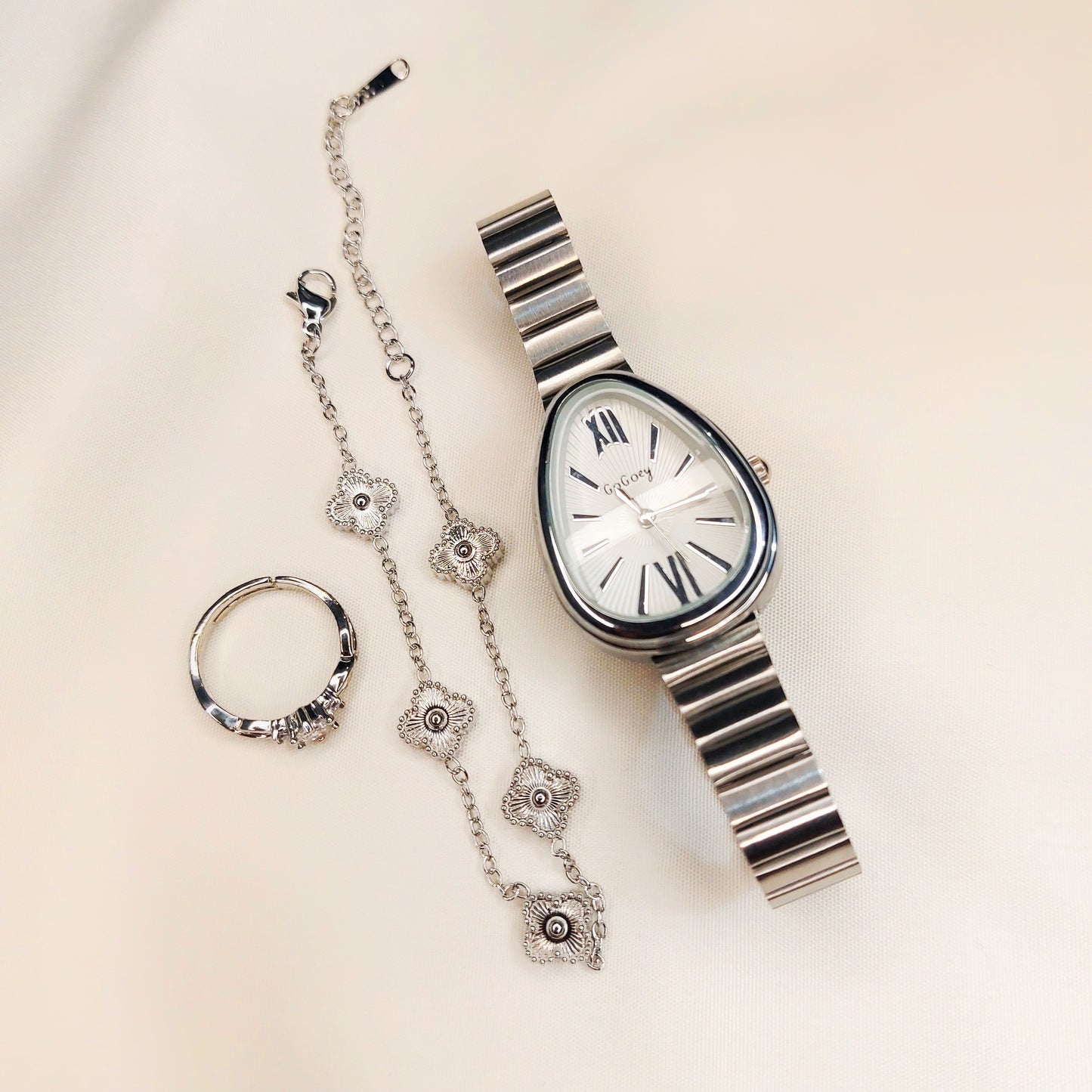 Full Hand Accessories Set (Silver-White) – Elegant Ready-to-Wear Combo