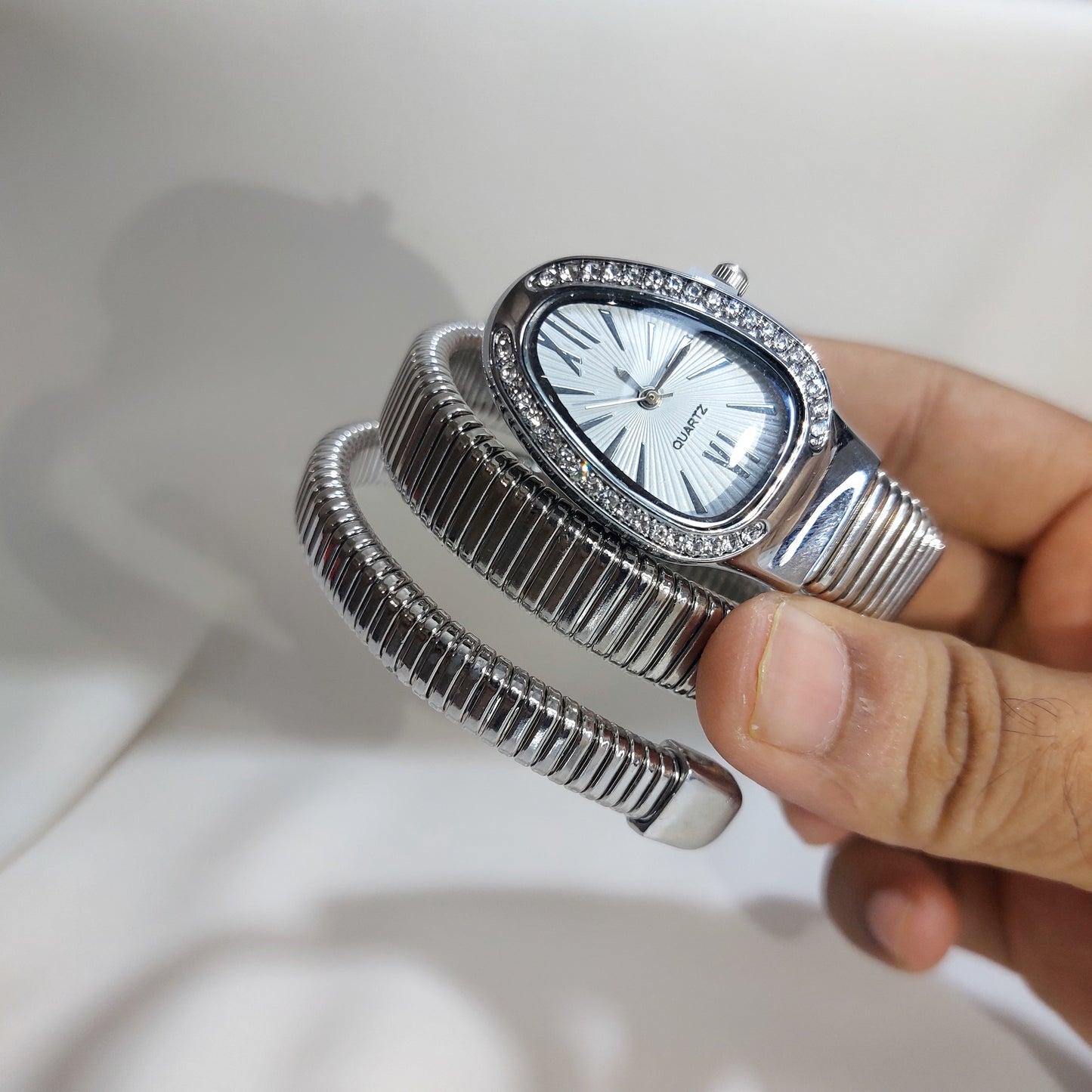QUARTZ- Three Circle Bracelet Style Snake Watch (Silver)