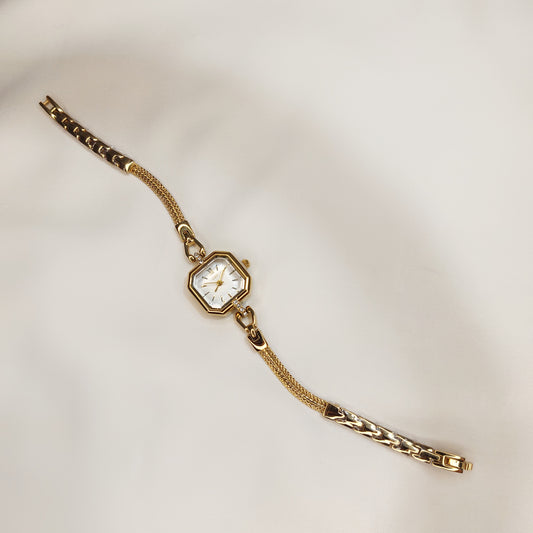 GEDI Elegant Teardrop Watch – Gold