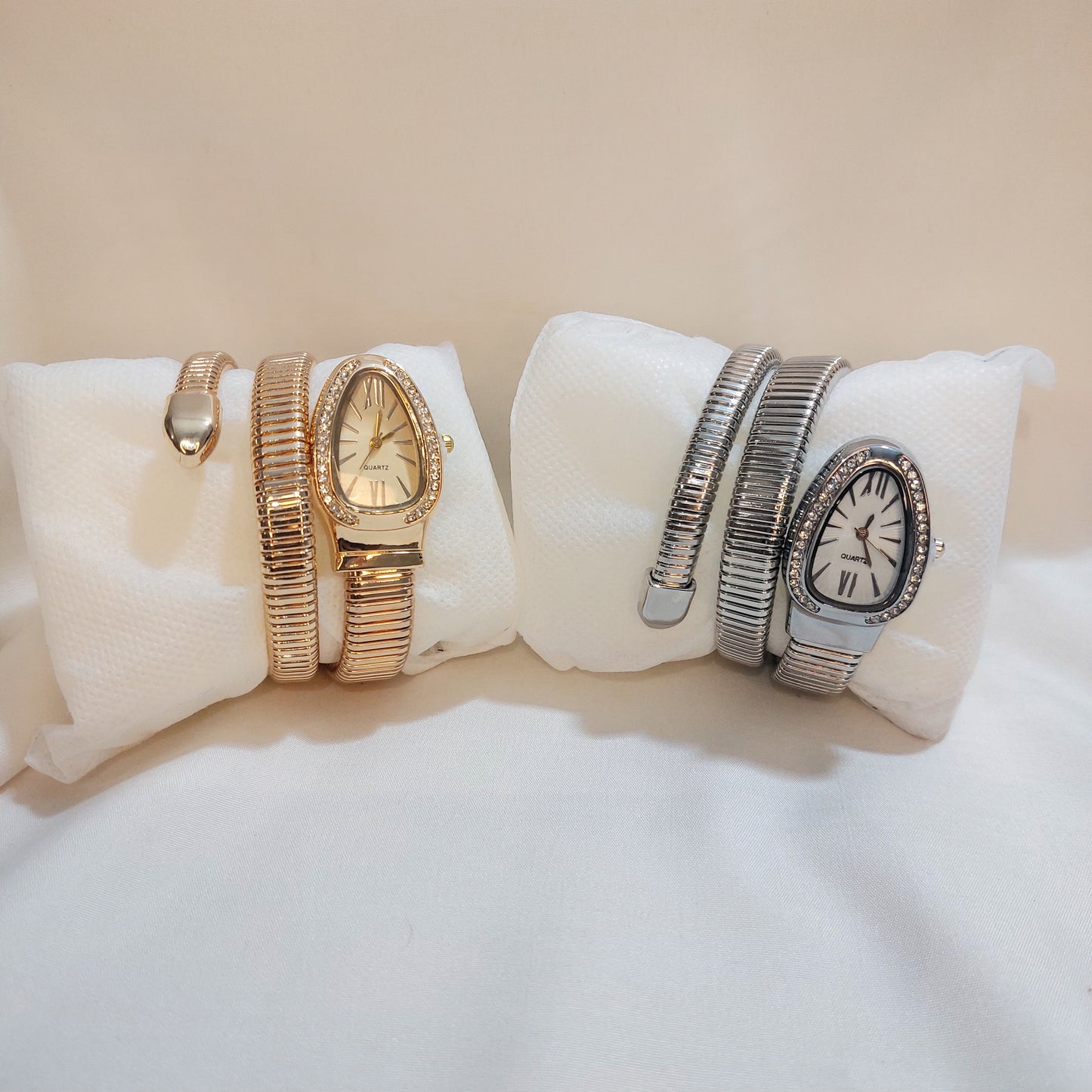 BEST FRIEND COMBO 🤞(QUARTZ Golden & Silver Snake Watch Combo)